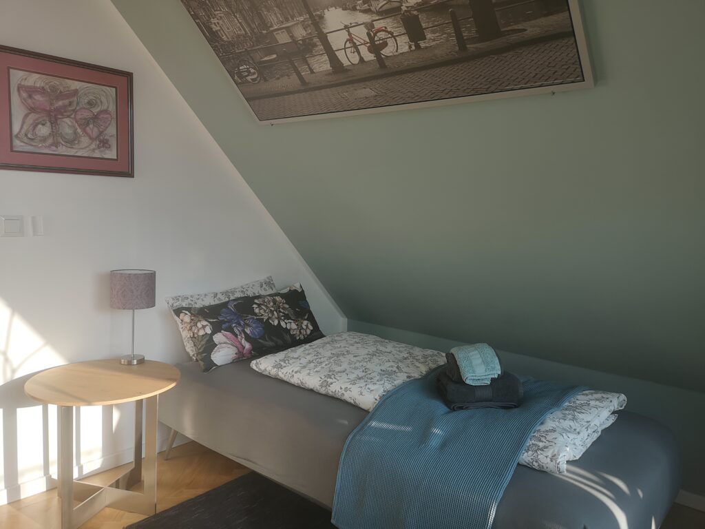 Zweites Schlafzimmer