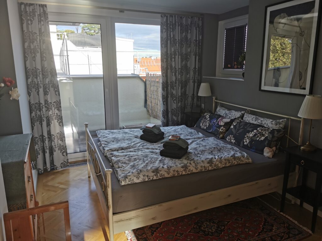 Queensize Doppelbett